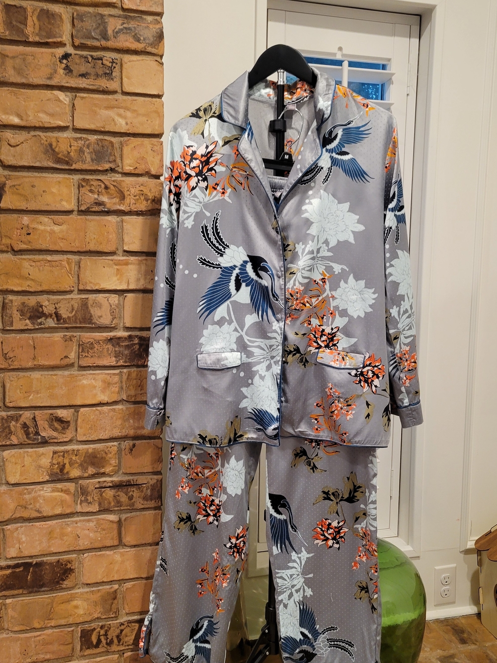 Silky Floral-Print Gray Pajama Set - Elegant Women's Sleepwear